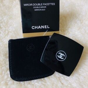 CHANEL Black Mirror Duo
